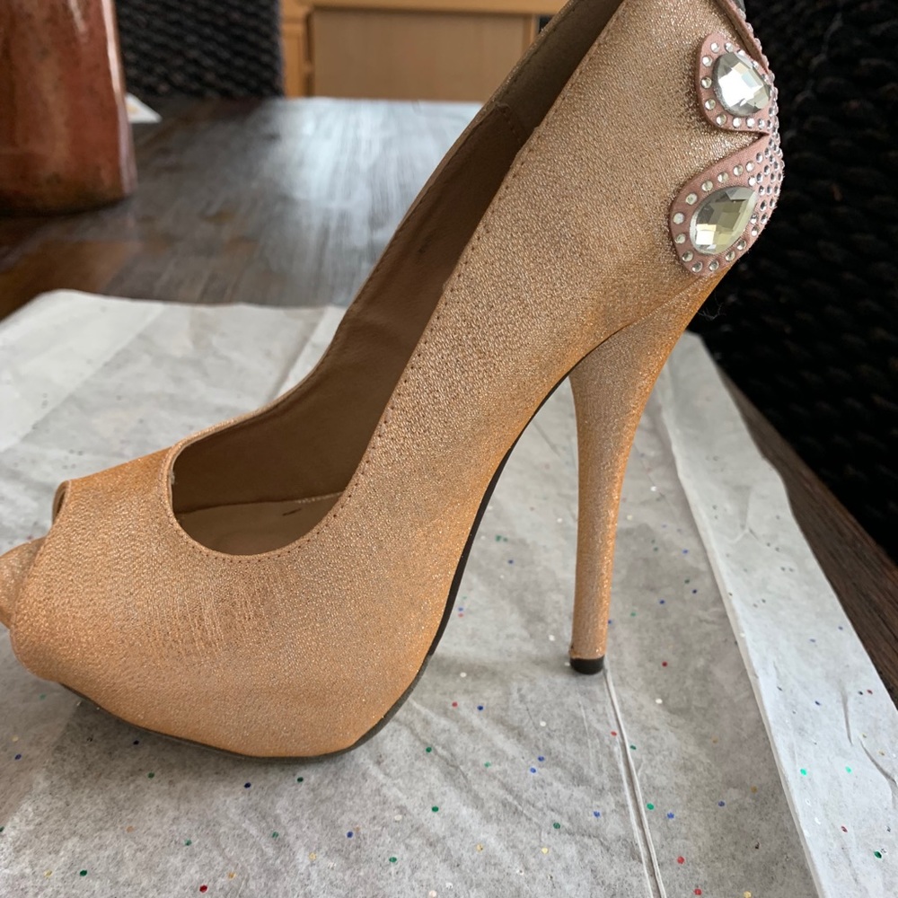 Gold like Rhinestone High heels - Picture 2 of 7
